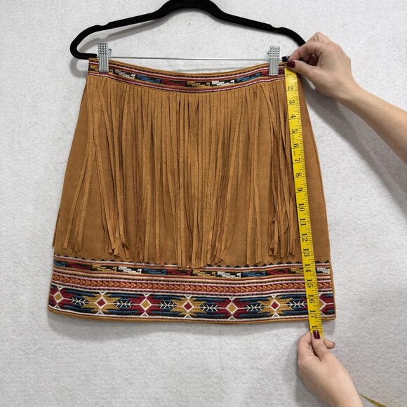 Savanna Jane Skirt Womens Medium Tan Faux Suede Fringe Southwestern Aztec Boho - Picture 3 of 8
